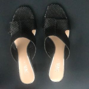 Mid heeled sandals 38 size